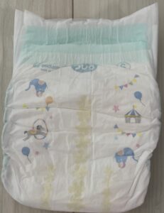 おしっこやうんちをすると、黄色の３本線が緑に変わる